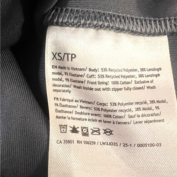 lululemon athletica Gray Quarter-Zip Sweatshirt - Picture 5 of 7